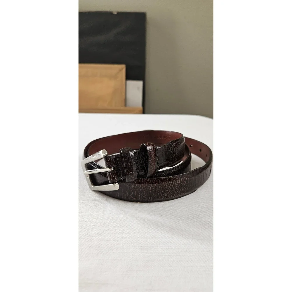 Johnston & Murphy Mens Ostrich Embossed Italian Calfskin Belt Burgundy 40 4972